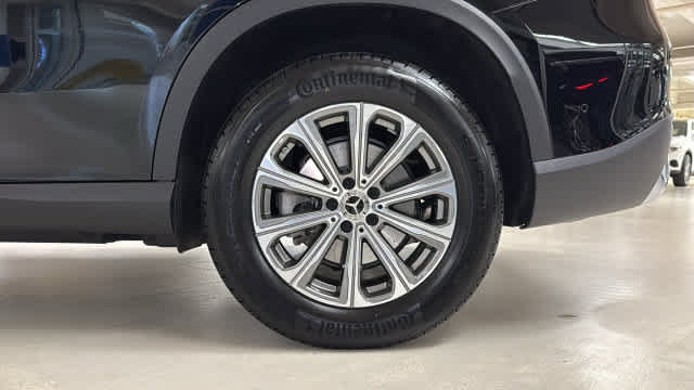 Certified 2026 Mercedes-Benz GLC 300 4MATIC image 11