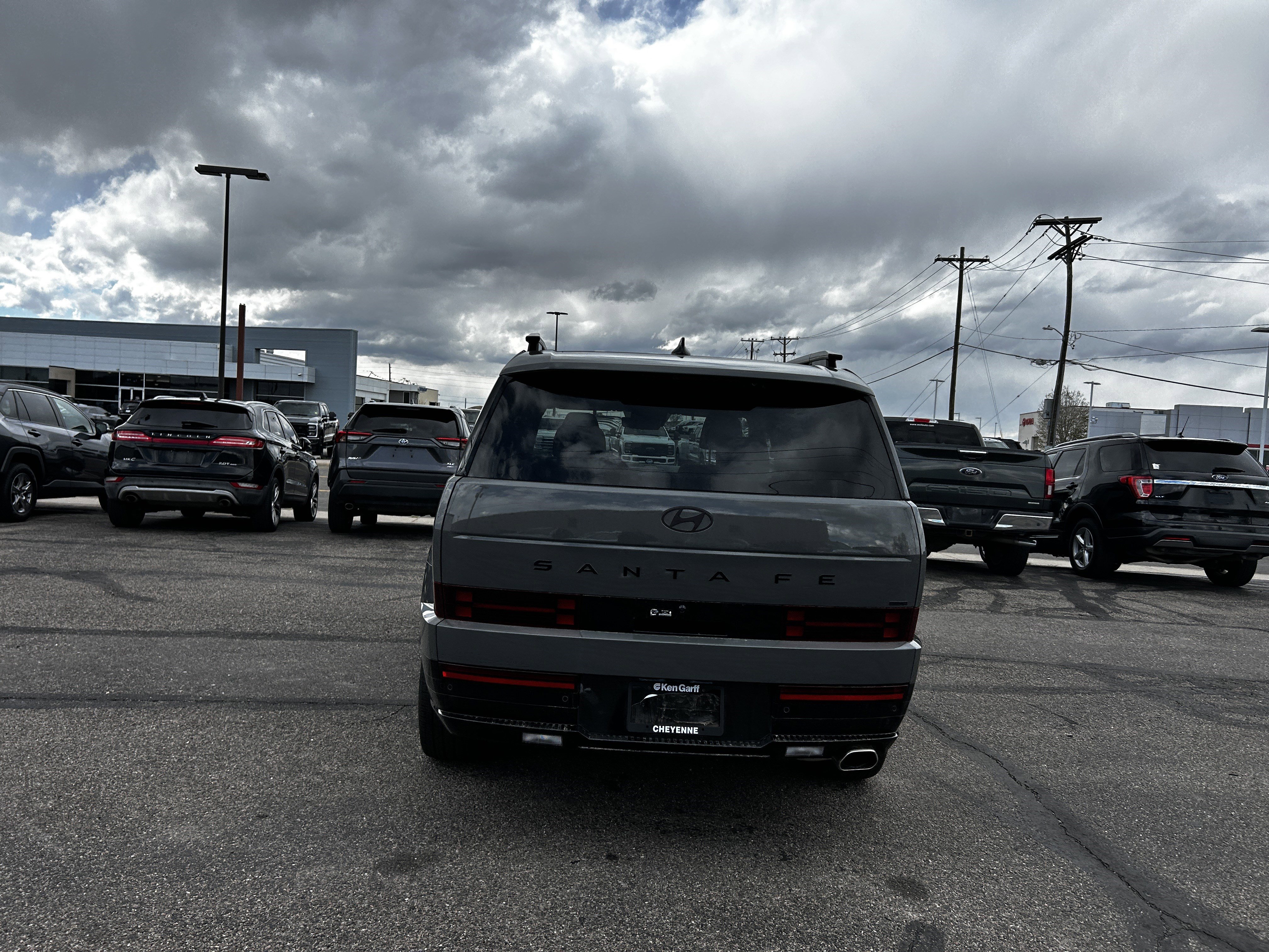 Used 2025 Hyundai Santa Fe Calligraphy AWD/4WD image 4