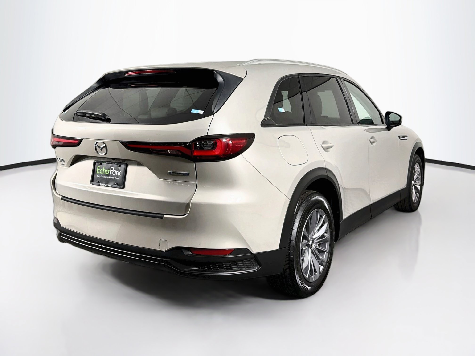 Used 2024 MAZDA CX-90 Plug-In Hybrid w/ Preferred AWD/4WD image 9