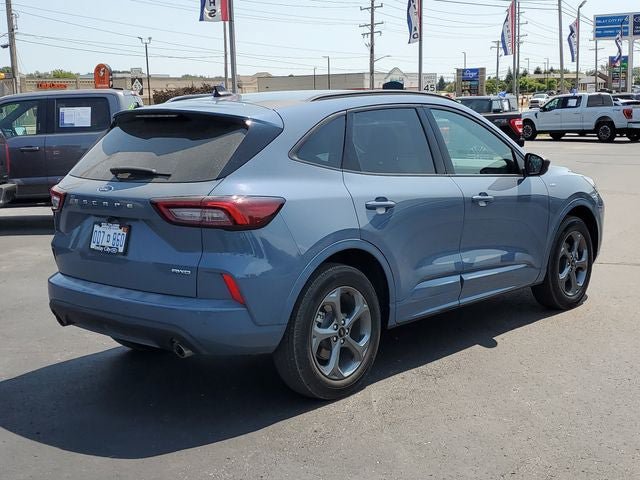 Used 2024 Ford Escape ST-Line w/ Tech Pack #1 AWD/4WD image 4
