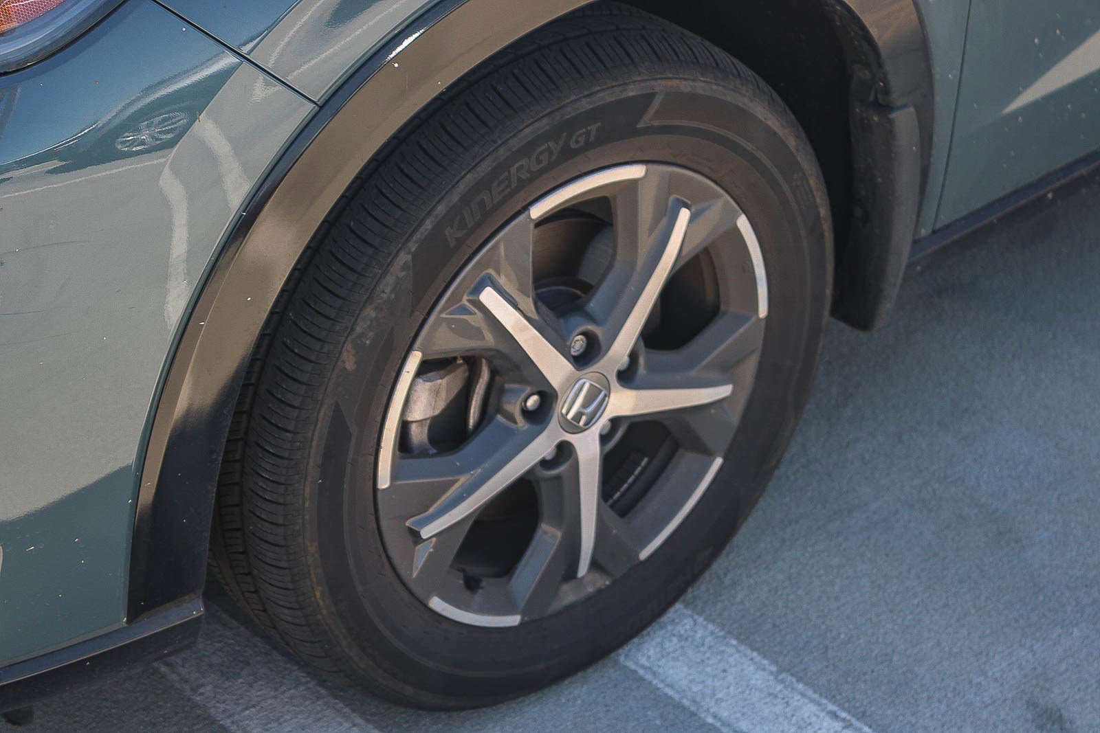 Used 2025 Honda HR-V EX-L image 8