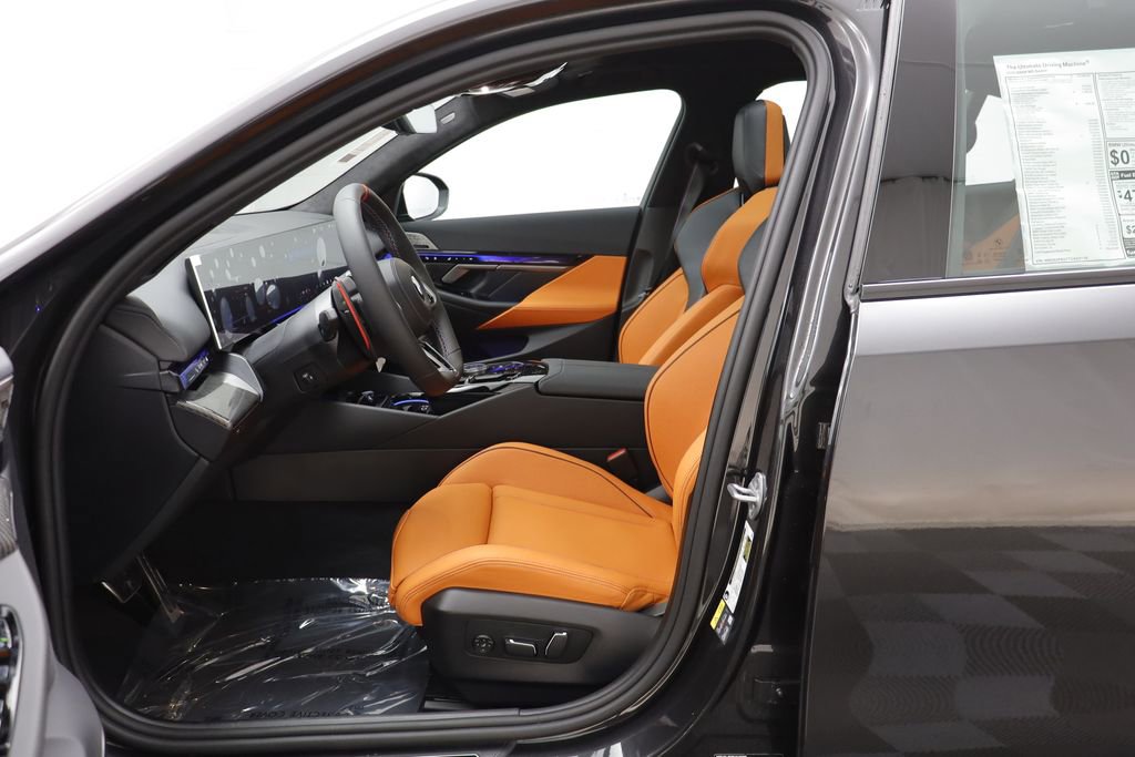 New 2026 BMW M5 w/ Executive Package image 6