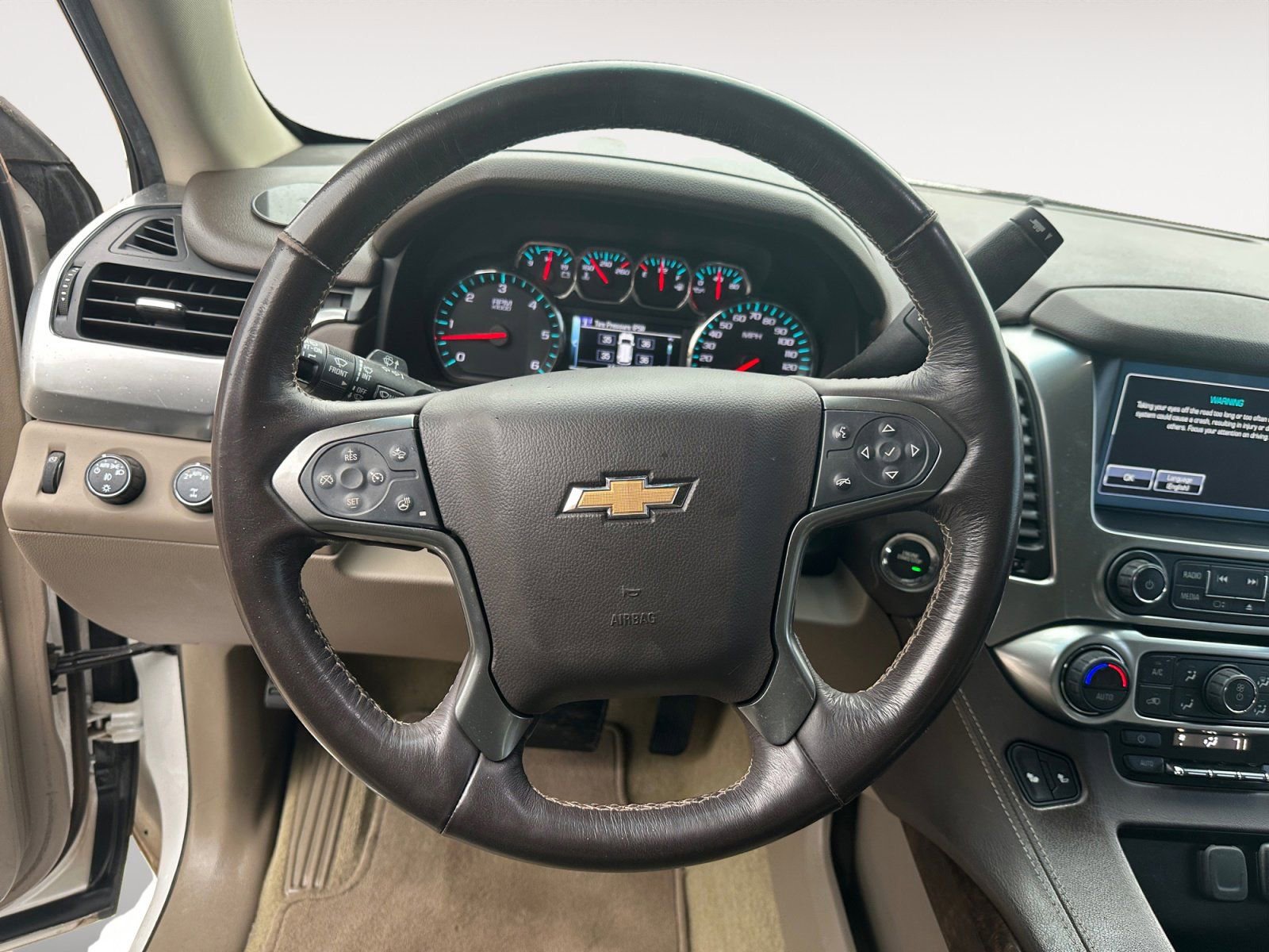 Used 2018 Chevrolet Tahoe LT w/ LT Signature Package image 12