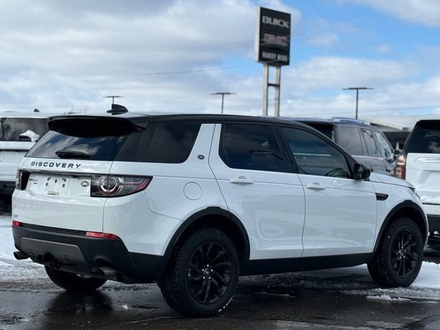 Used 2017 Land Rover Discovery Sport HSE image 37
