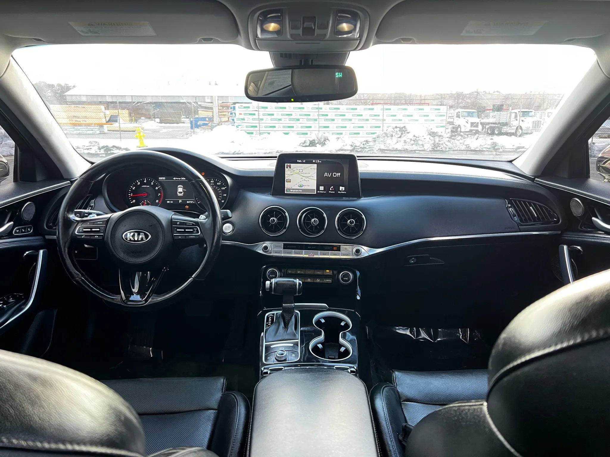 Used 2018 Kia Stinger Premium image 14