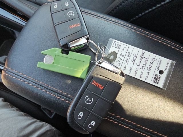 Used 2022 Jeep Compass Limited w/ Sun and Sound Group image 53