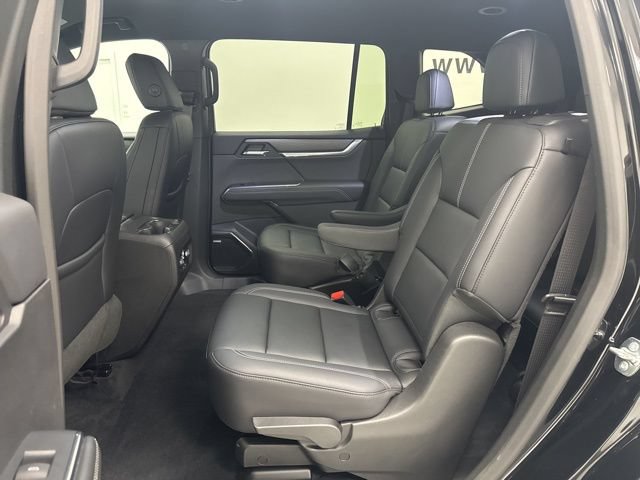Used 2026 GMC Acadia Elevation w/ Elevation Premium Package AWD/4WD image 30