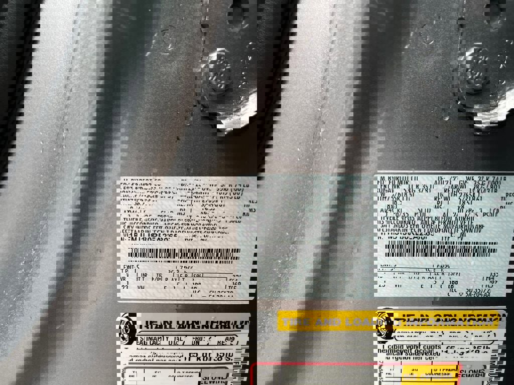 Used 2024 Ford Expedition XLT image 33