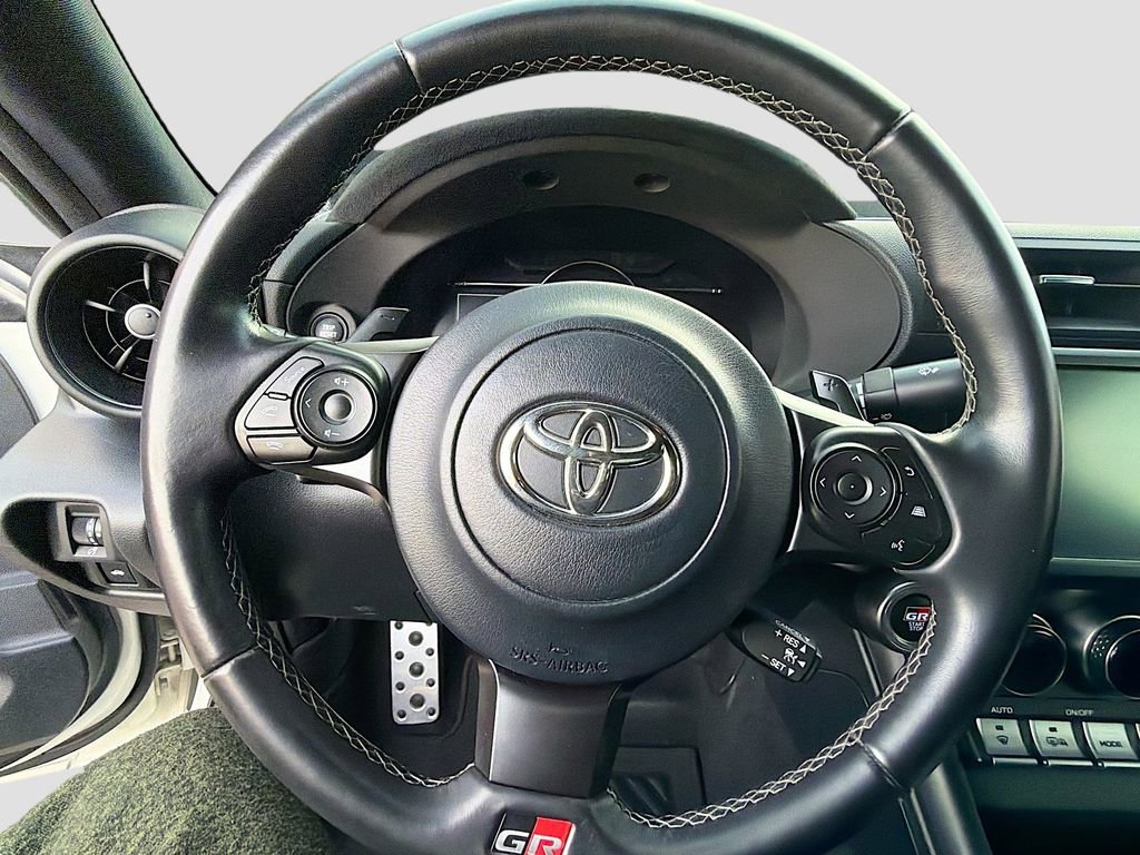 Used 2022 Toyota GR86 Premium image 37