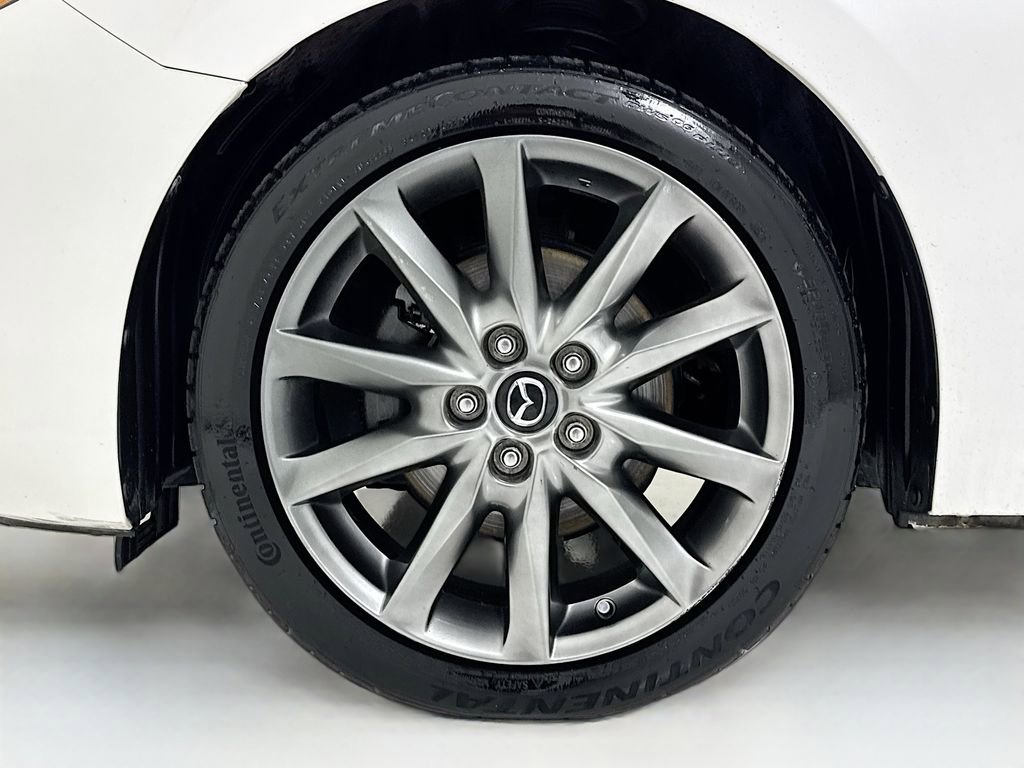 Used 2018 MAZDA MAZDA3 Grand Touring w/ Premium Equipment Package image 27