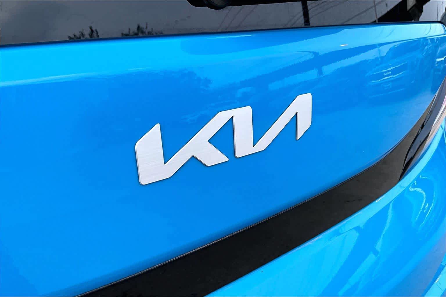 Used 2024 Kia Soul S FWD image 10