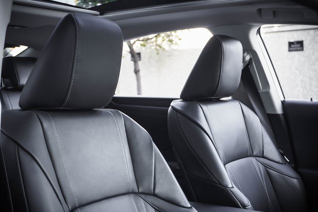 Used 2021 Lexus ES 350 Luxury image 26