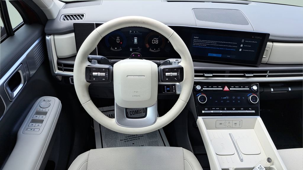Used 2025 Hyundai Santa Fe SEL image 15
