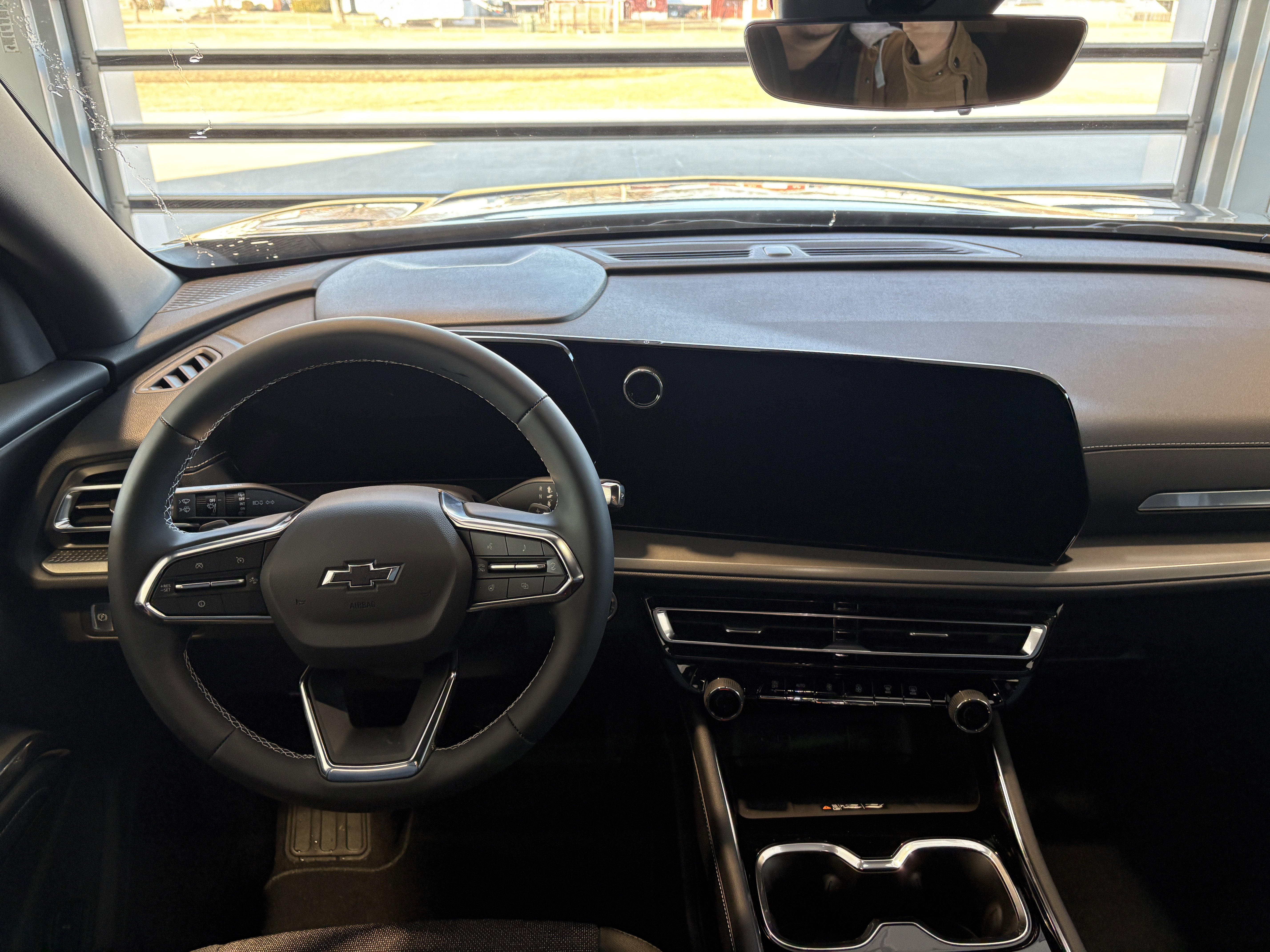 New 2026 Chevrolet Traverse LT w/ Midnight/Sport Edition image 10