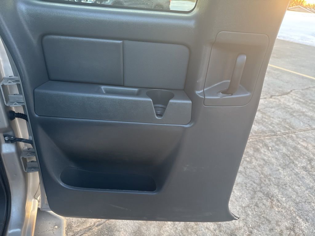 Used 2007 GMC Sierra 2500 SLE w/ Heavy-Duty Power Package image 23