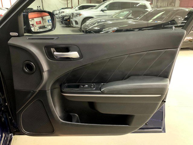 Used 2017 Dodge Charger SXT w/ Plus Group image 45