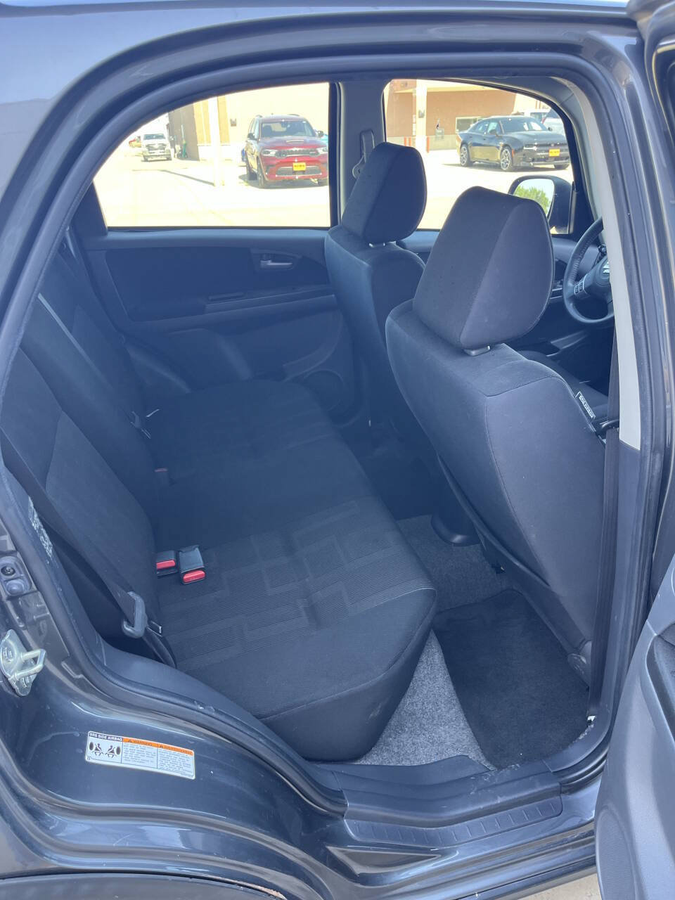 Used 2012 Suzuki SX4 AWD Hatchback image 6