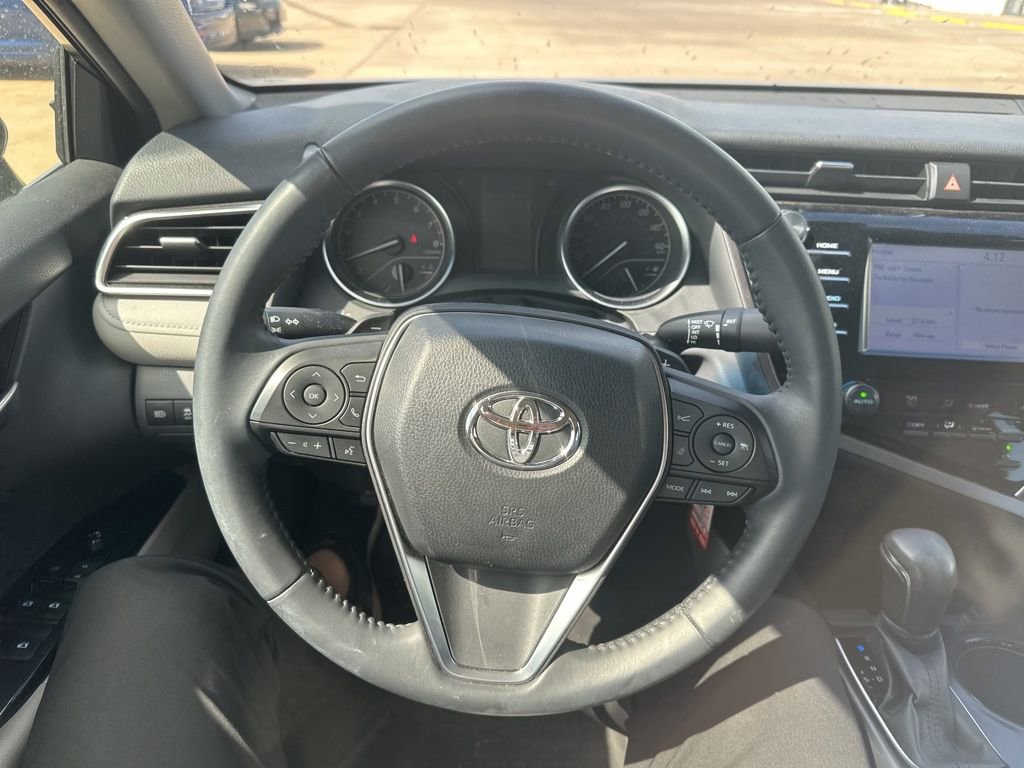 Used 2018 Toyota Camry SE FWD image 9