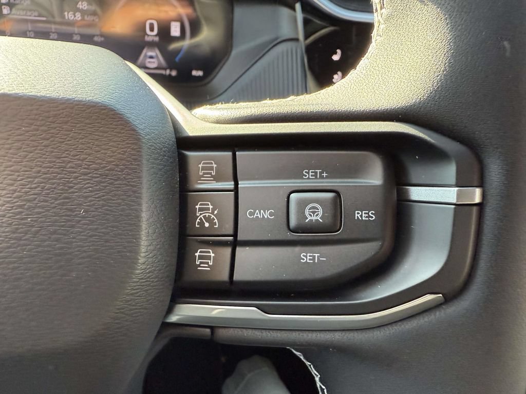 New 2026 Jeep Cherokee Overland w/ Advanced Pro Tech Group AWD/4WD image 22