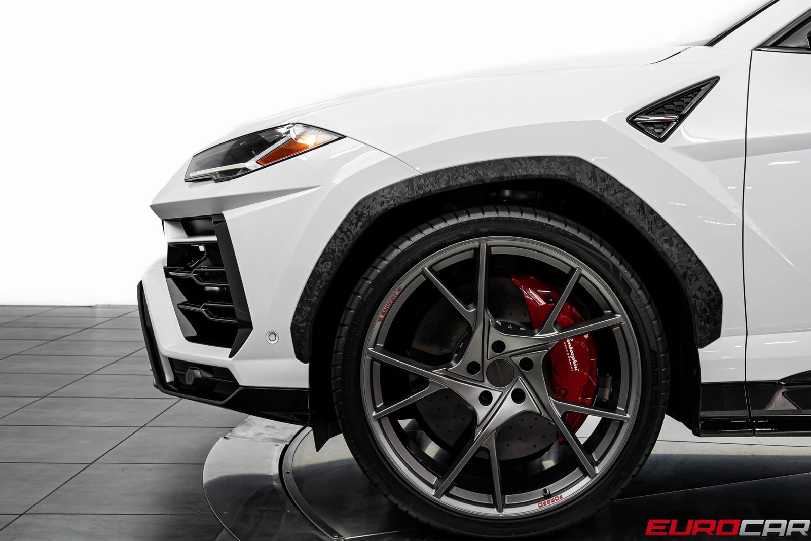 Used 2022 Lamborghini Urus image 12
