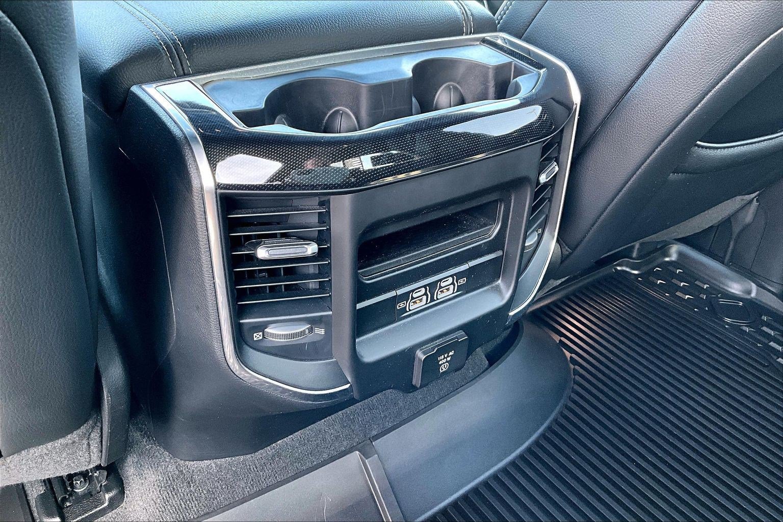 Used 2021 RAM 1500 Laramie w/ Sport Appearance Package AWD/4WD image 28