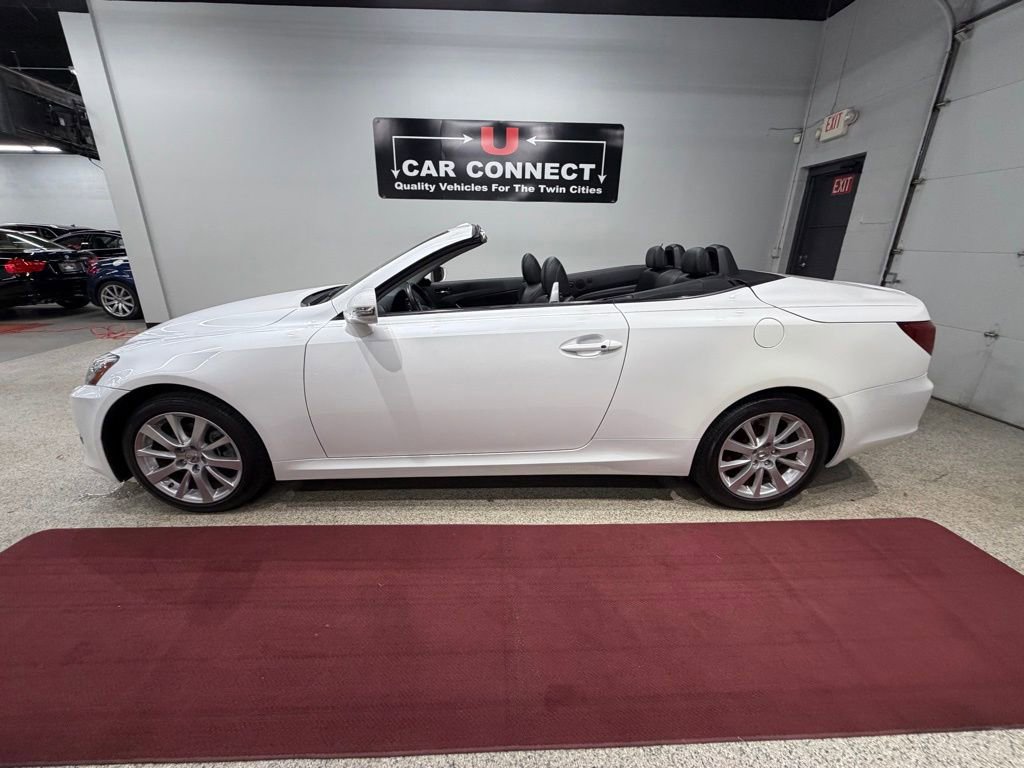 Used 2010 Lexus IS 250C RWD image 18