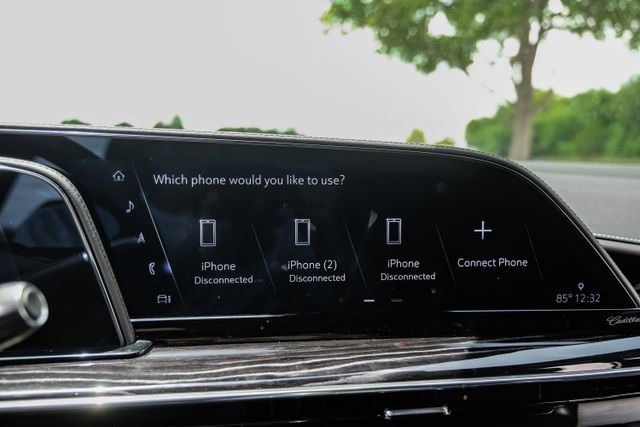 Used 2023 Cadillac Escalade ESV Sport w/ Touring Package AWD/4WD image 40