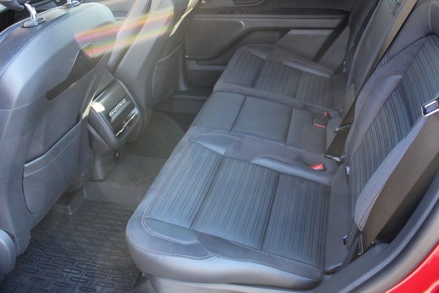 Certified 2024 Lincoln Nautilus Reserve w/ Equipment Group 202A image 17