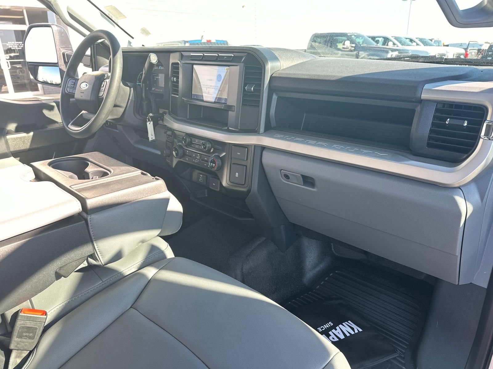 New 2024 Ford F350 XL w/ XL Chrome Package image 21