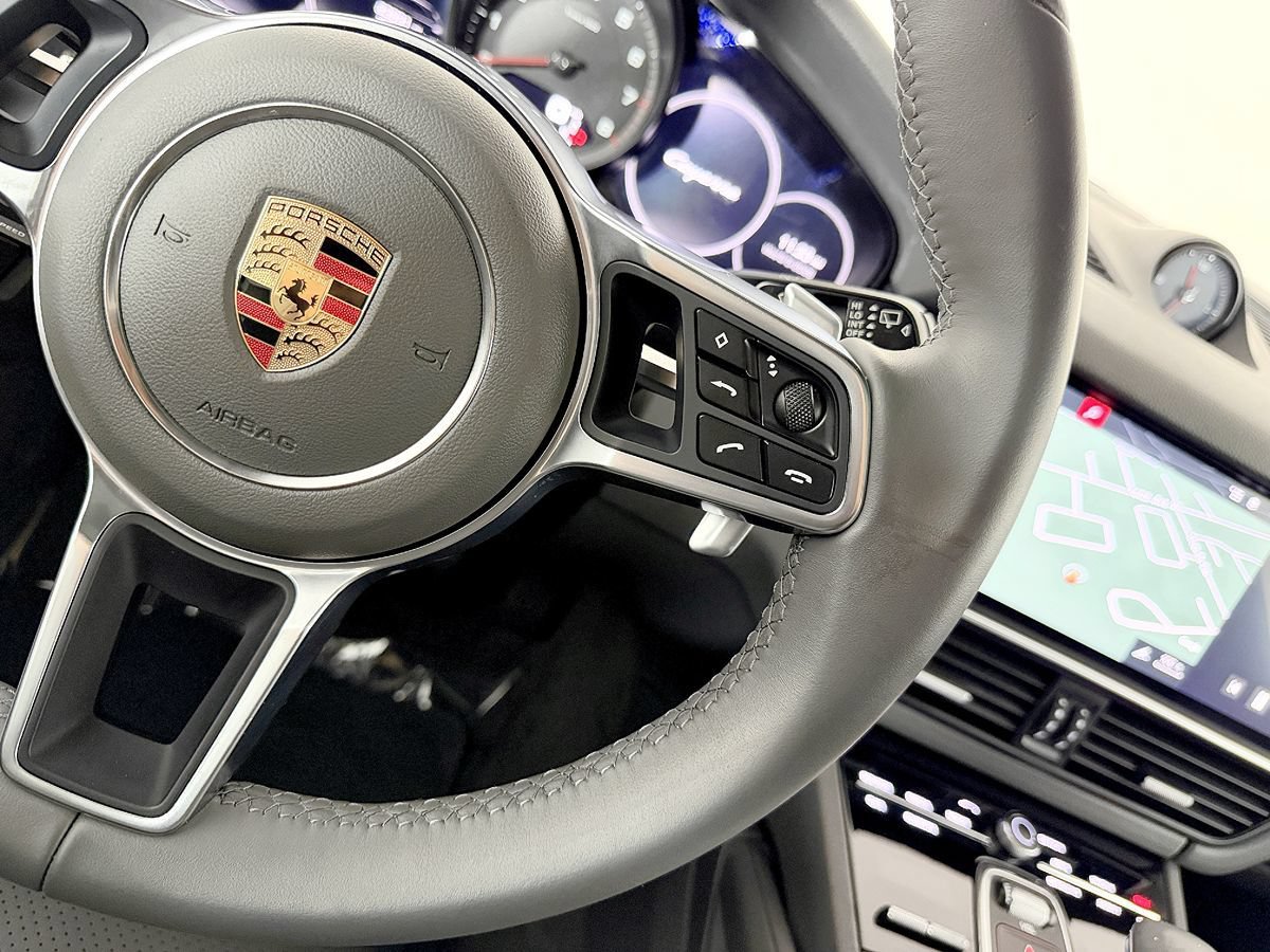 Used 2019 Porsche Cayenne AWD/4WD image 56