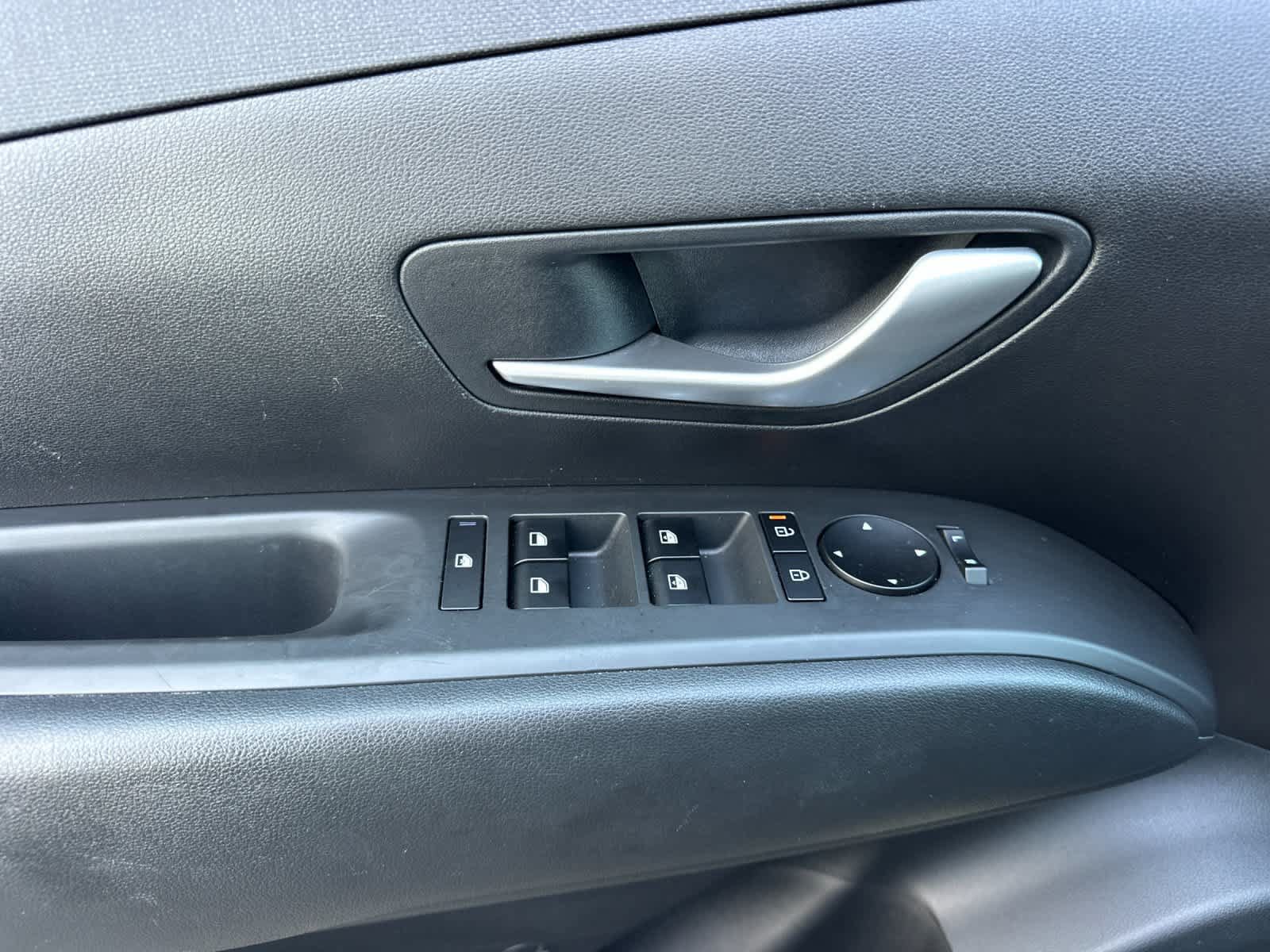 Certified 2025 Hyundai Tucson SEL AWD/4WD image 13