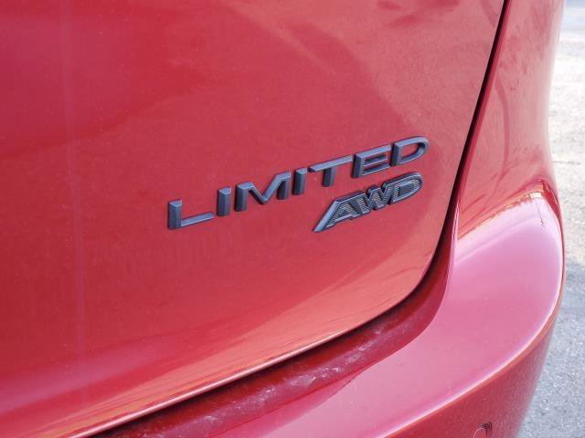New 2026 Chrysler Pacifica Limited w/ S Appearance Package AWD/4WD image 32