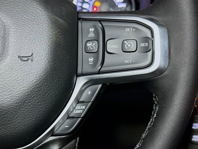 New 2026 RAM 1500 4x4 Crew Cab image 29