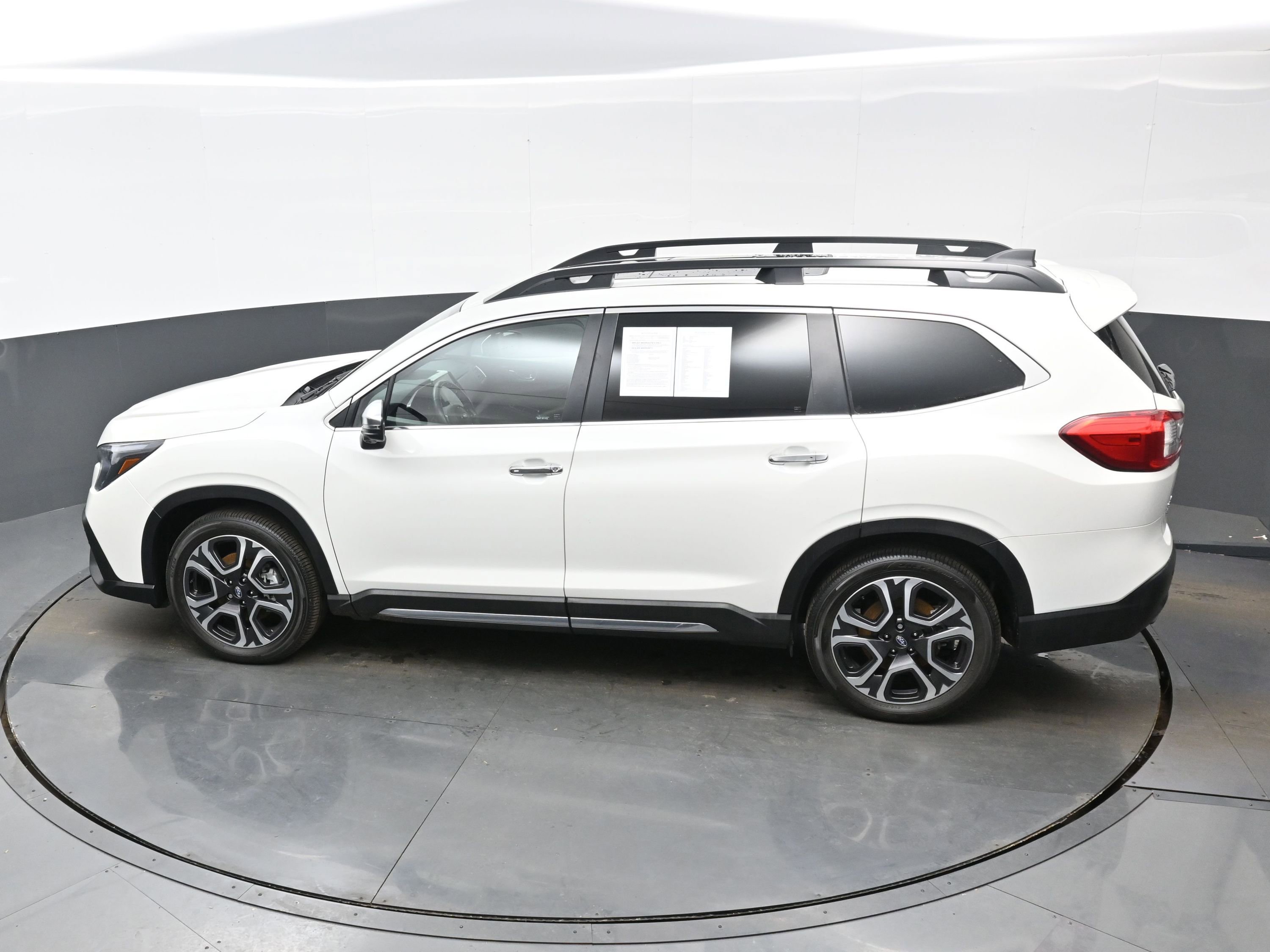 Used 2023 Subaru Ascent Touring image 36