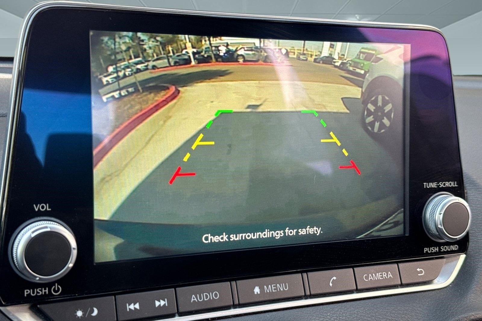 Used 2024 Nissan Sentra SV w/ Trunk Package FWD image 19