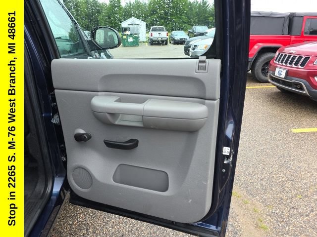 Used 2010 Chevrolet Silverado 1500 W/T AWD/4WD image 32