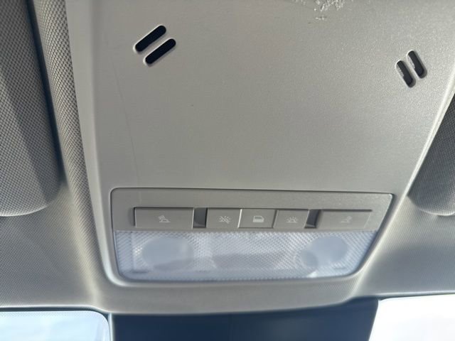 Used 2022 Buick Encore Preferred w/ Safety Package II image 27