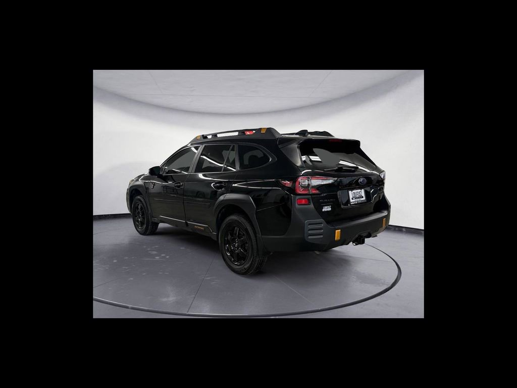 Used 2022 Subaru Outback Wilderness image 4