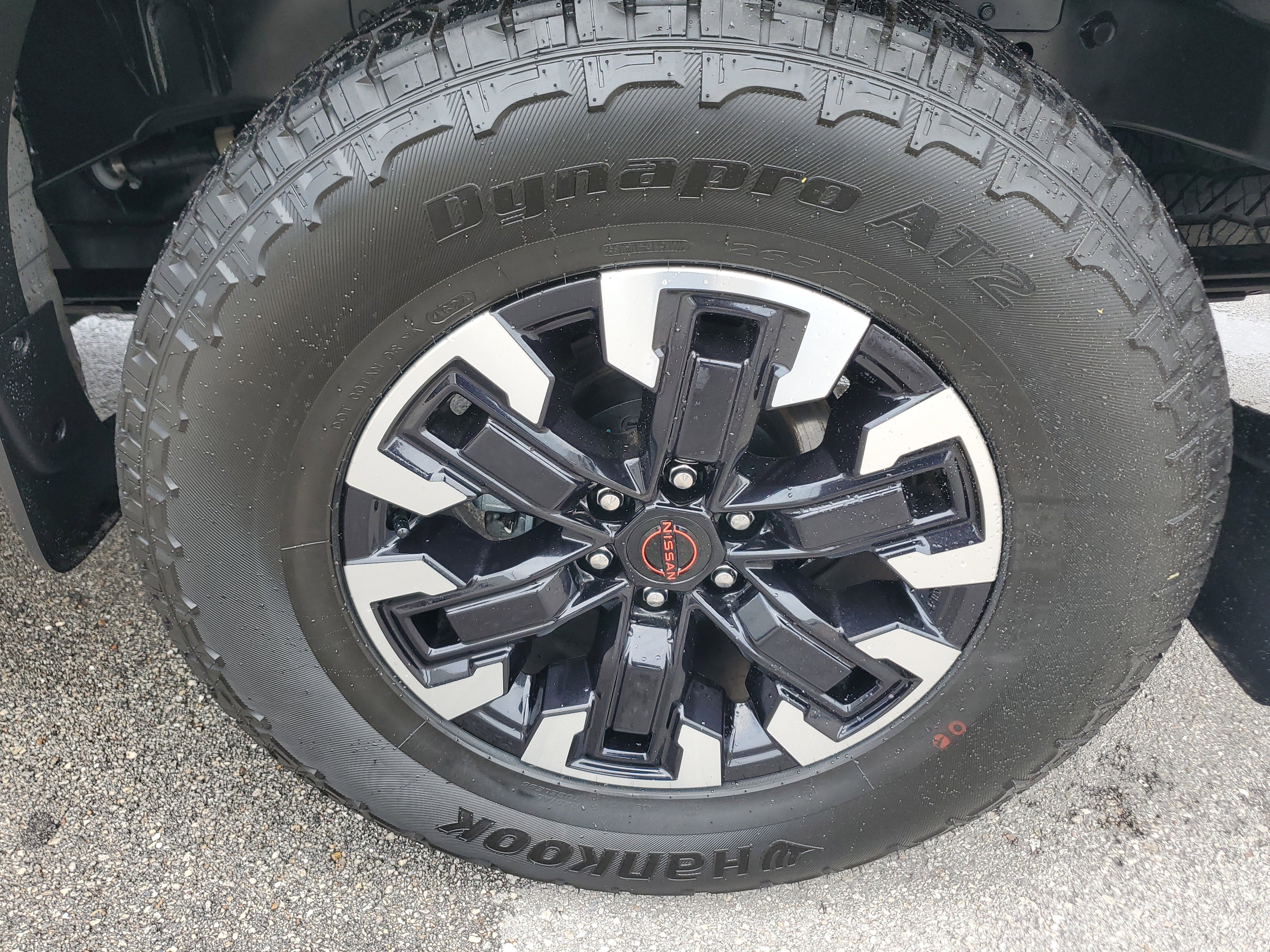 Used 2024 Nissan Frontier Pro-X w/ Technology Package image 29