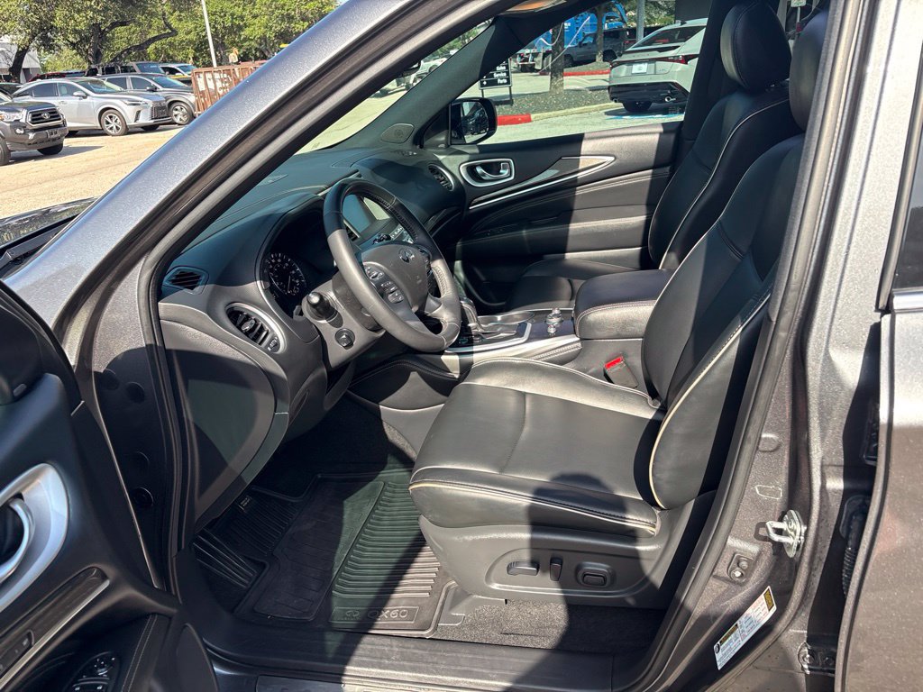 Used 2020 INFINITI QX60 Luxe w/ Edition 30 Essential Package FWD image 18