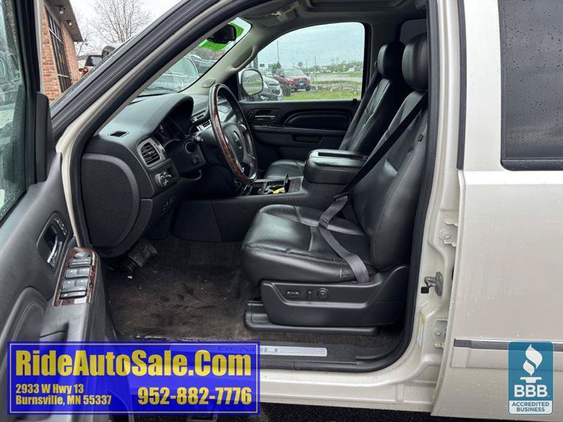 Used 2013 GMC Yukon XL Denali AWD/4WD image 10