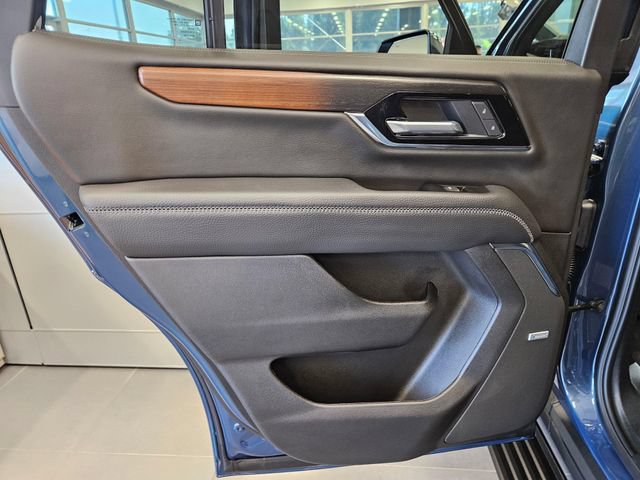 New 2026 GMC Yukon Denali w/ Sun & Power Step Package AWD/4WD image 18