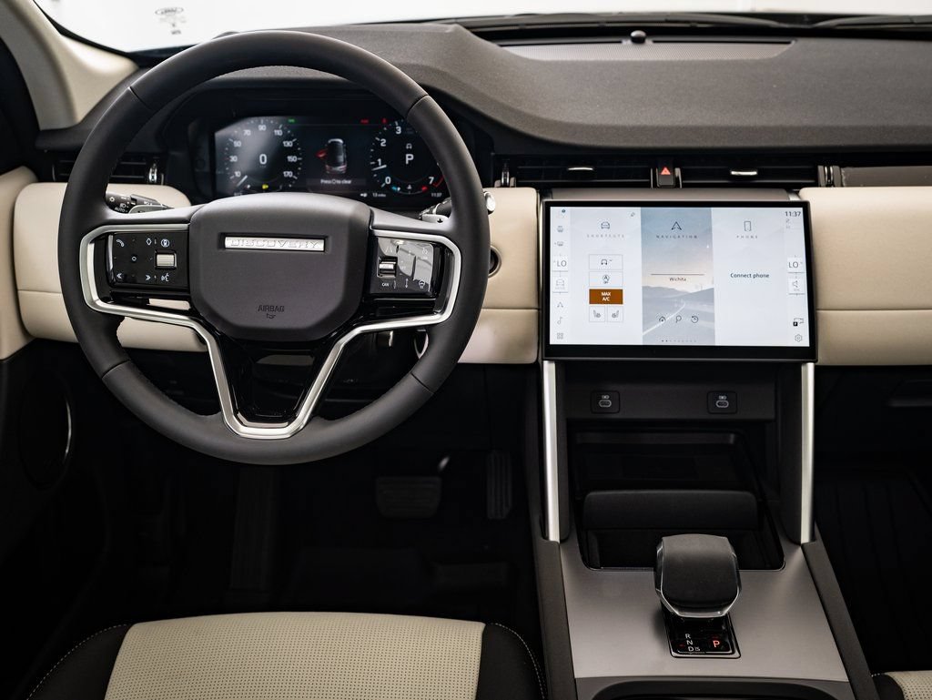 Certified 2025 Land Rover Discovery Sport S AWD/4WD image 29