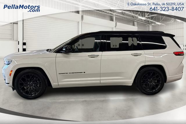Used 2023 Jeep Grand Cherokee L Summit w/ Advanced Protech Group IV image 6