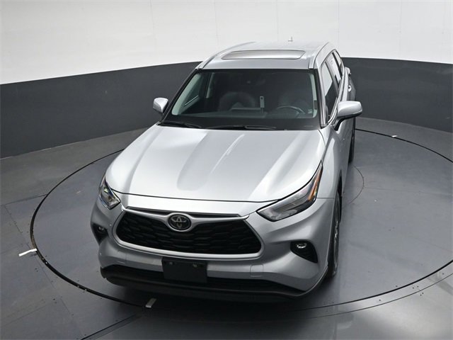 Used 2023 Toyota Highlander L image 26