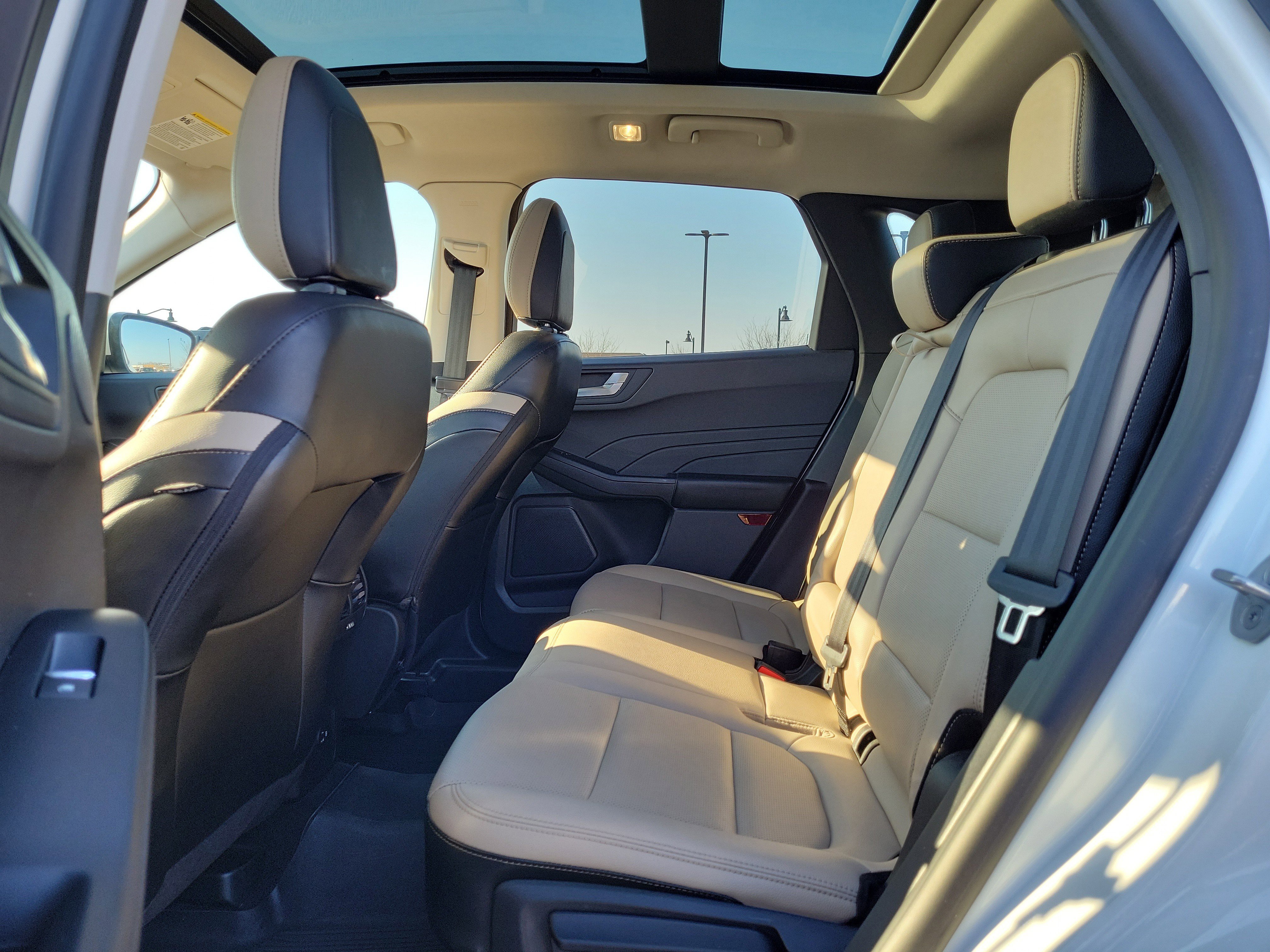 Certified 2022 Ford Escape SEL w/ Technology Package image 10