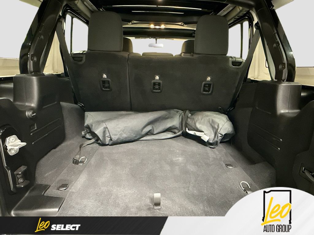 Used 2019 Jeep Wrangler Unlimited Rubicon image 24