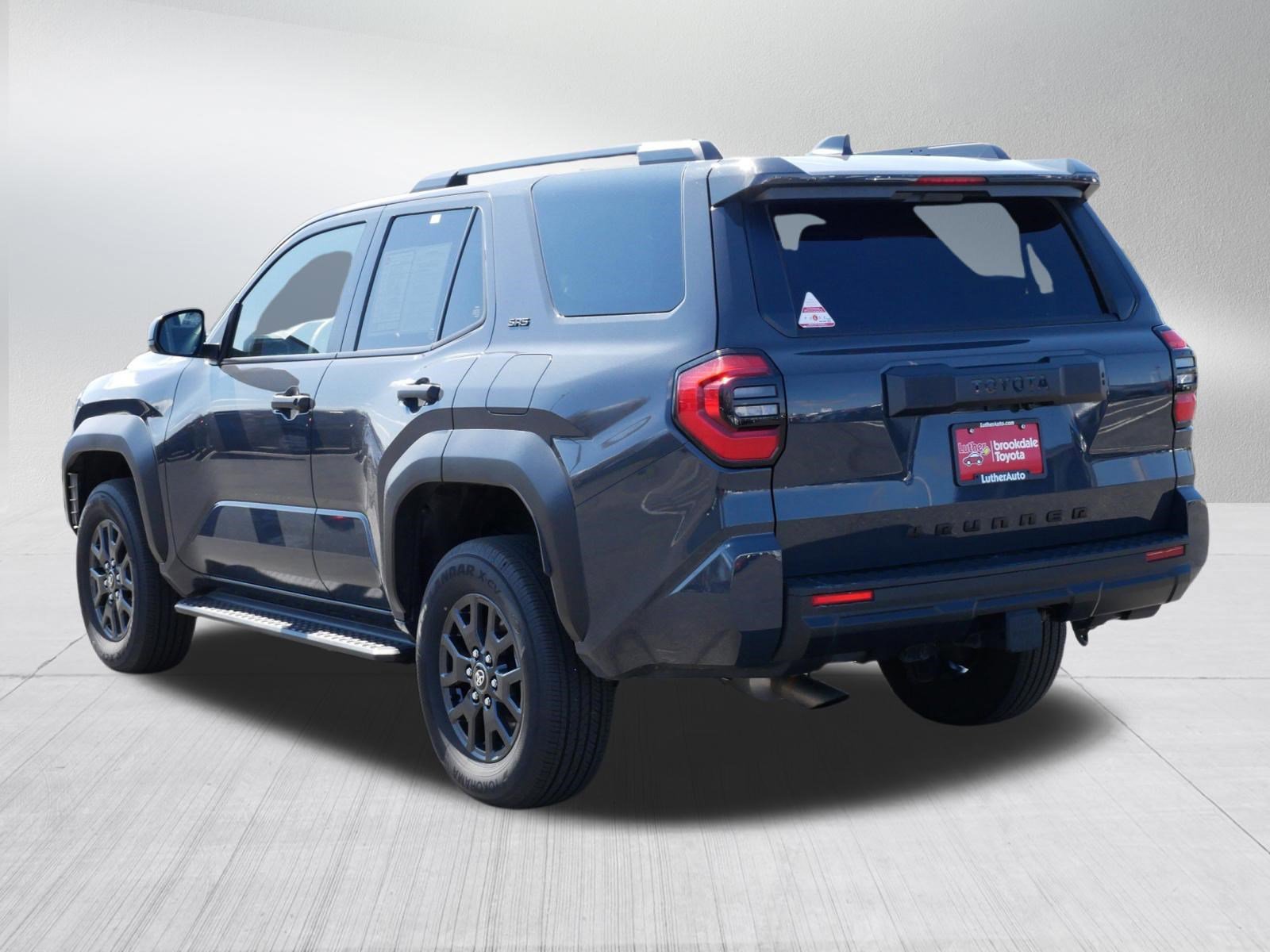 Certified 2025 Toyota 4Runner SR5 image 5