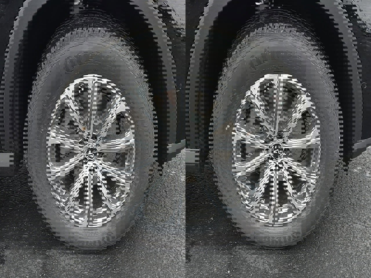 New 2026 Mercedes-Benz GLC 300 4MATIC image 9