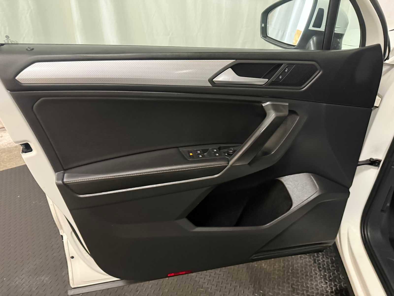 Certified 2022 Volkswagen Tiguan S FWD image 20